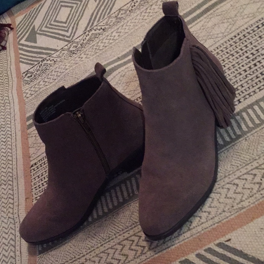 Steve Madden boots